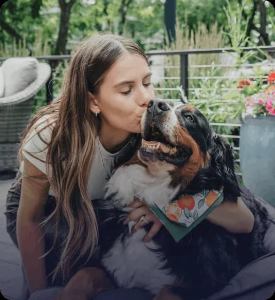 Perfect for busy owners. I often work late, but thanks to PawPass, I easily hire a dog walker. I know he's in good hands while I'm at work.